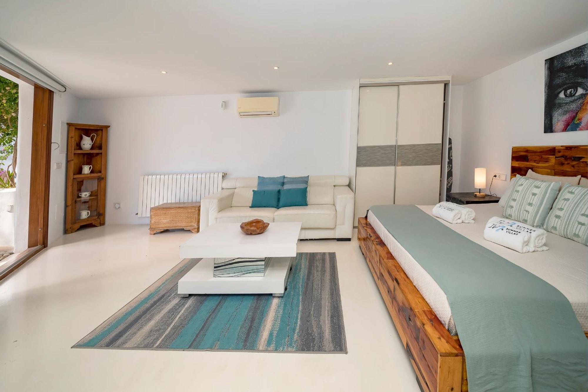 Villa Near Ibiza Town Sleeps 11 To 13 Guests Can Furnet Luaran gambar